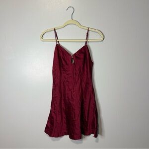 💎 VINTAGE 💎 Victoria’s Secret 100% Silk Slip Dress – Burgundy (M)